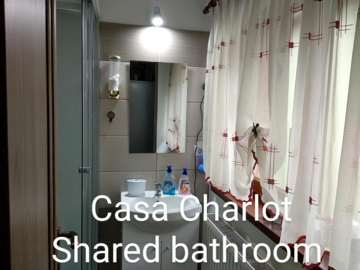 Casa Charlot Apartamento Braşov Exterior foto